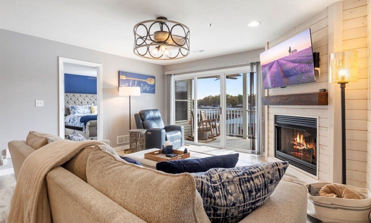 Photo of Livingroom in Sunrise Beach