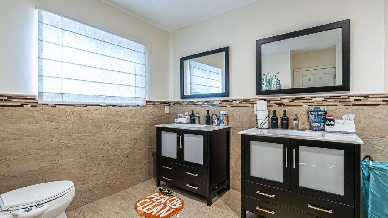 Photo of Bathroom in Country Walk