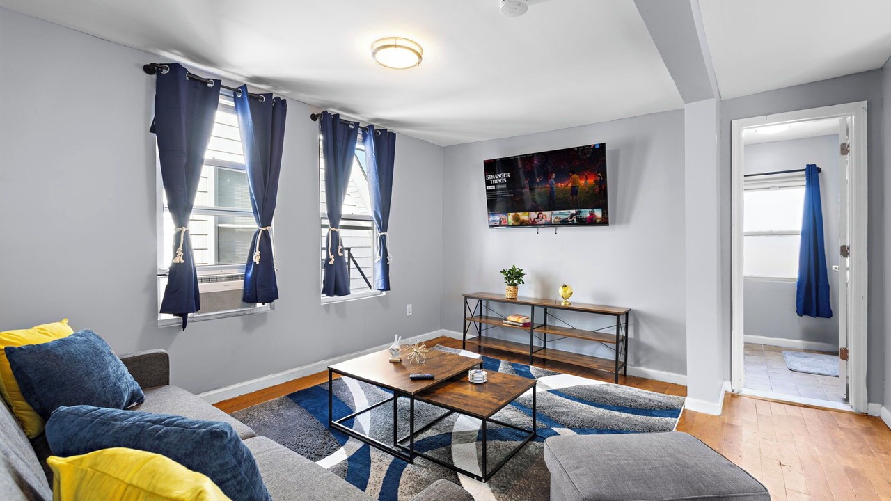 Photo of Livingroom in Weequahic