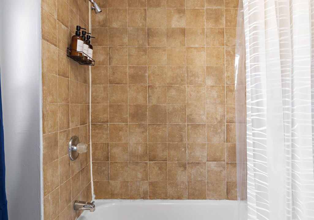 Photo of Bathroom in Weequahic