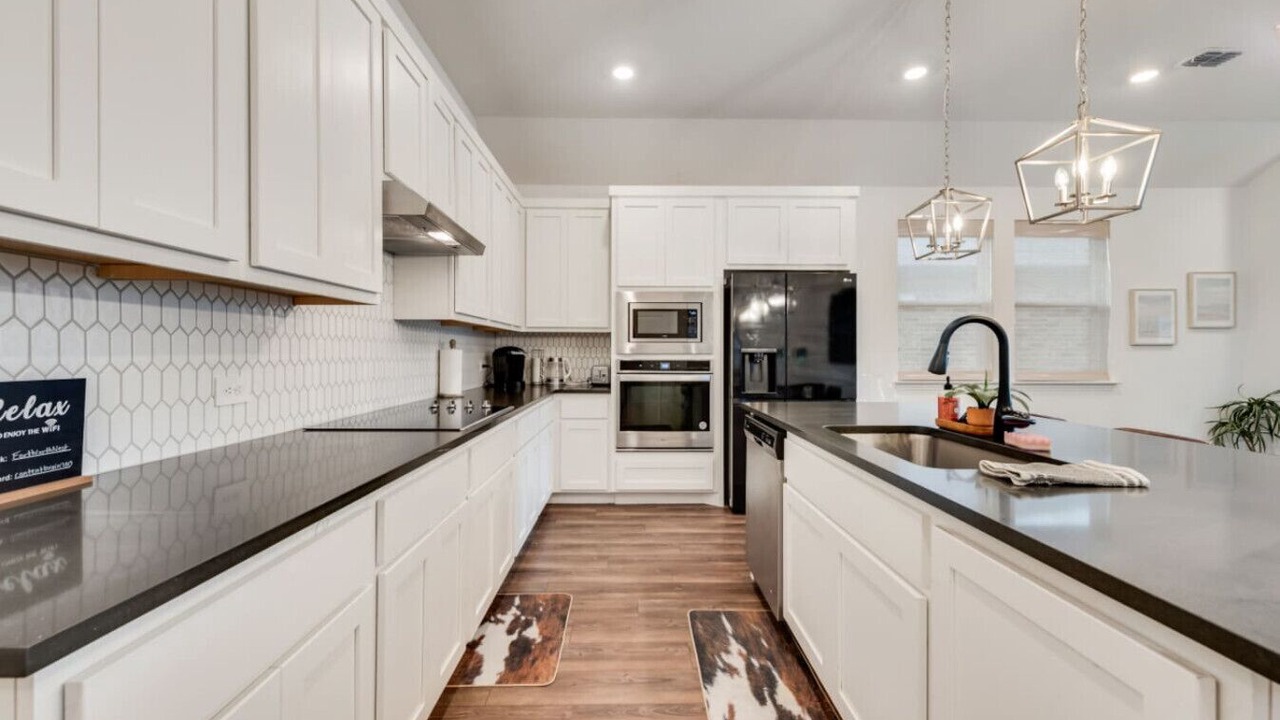 Photo of Kitchen in Haslet