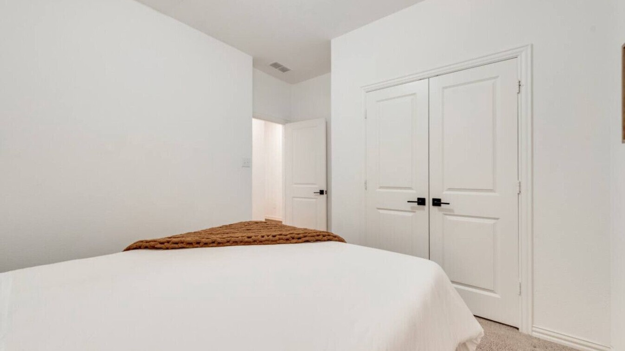 Photo of Bedroom in Haslet