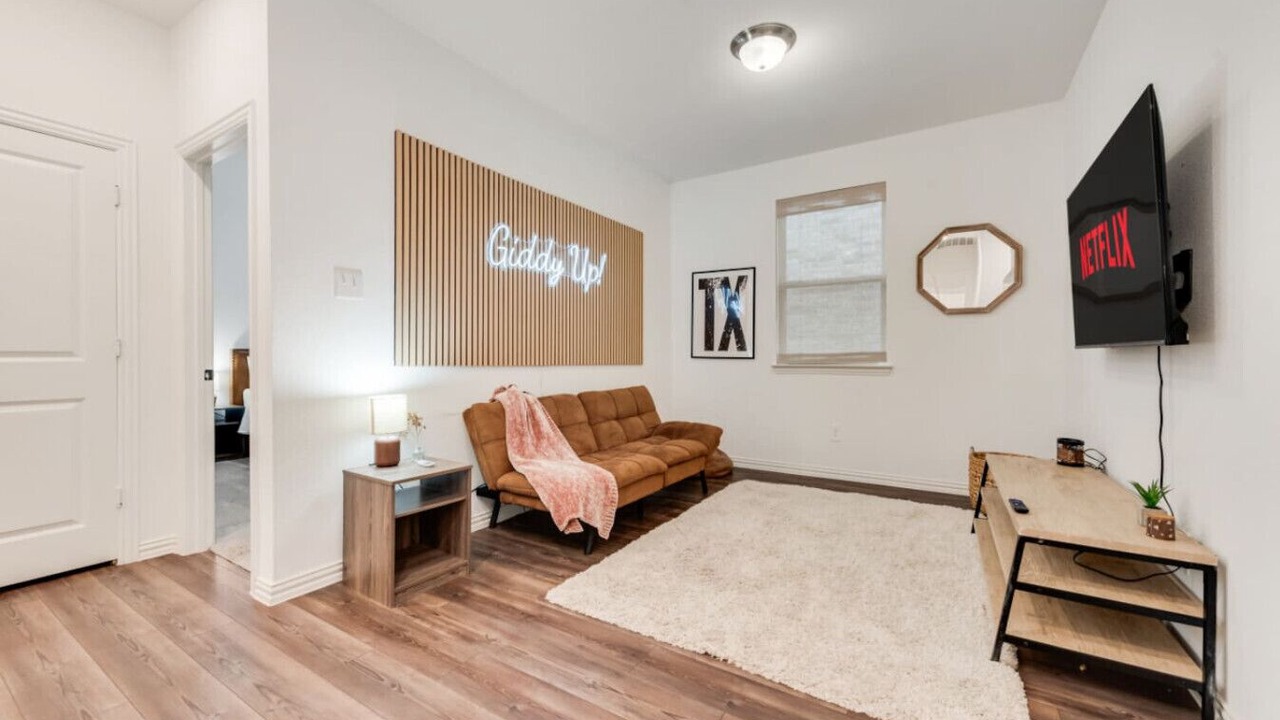Photo of Livingroom in Haslet