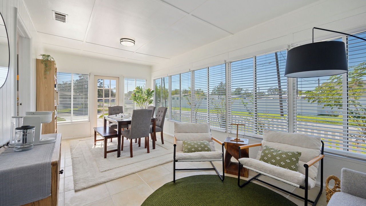 Photo of Livingroom in Lakeland