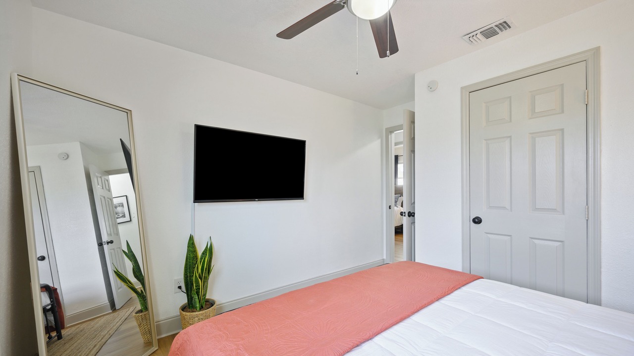 Photo of Bedroom in Lakeland