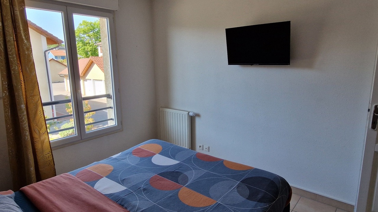 Photo of Bedroom in Prevessin-Moens