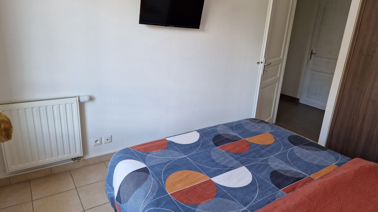 Photo of Bedroom in Prevessin-Moens