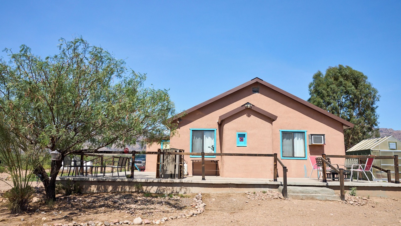 Photo of Outdoor in Portal
