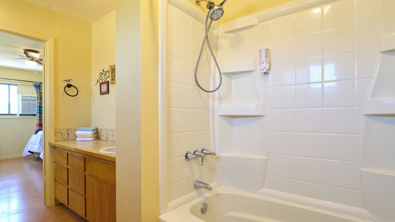 Photo of Bathroom in Portal