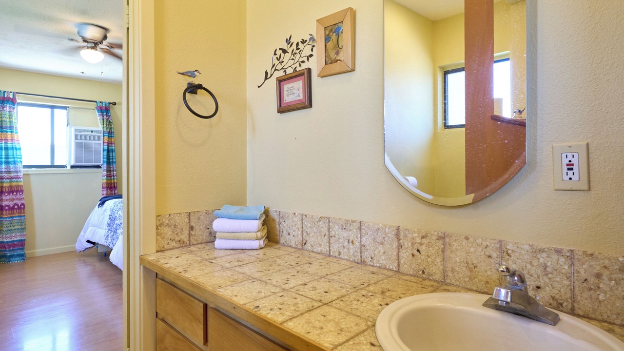 Photo of Bathroom in Portal