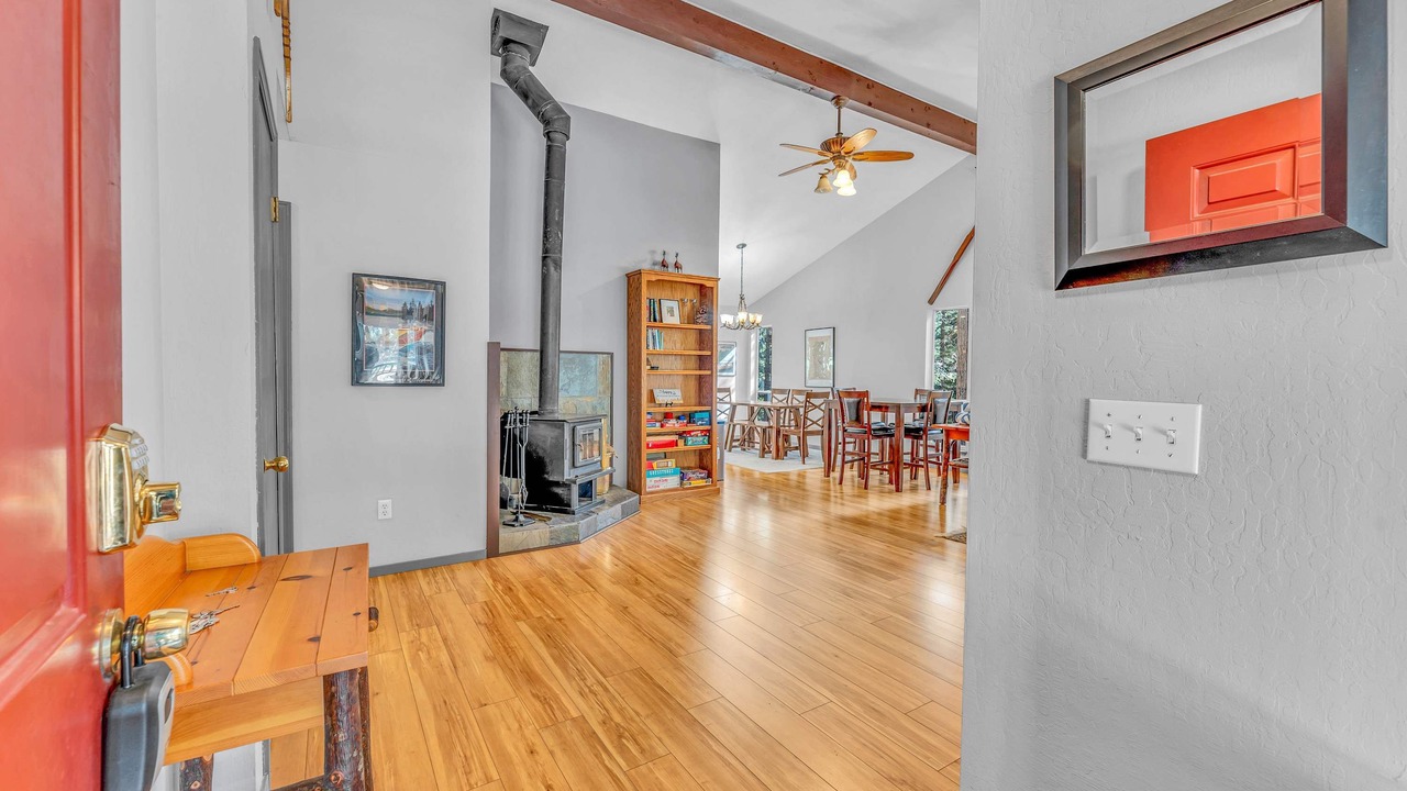 Photo of Livingroom in Ridgewood