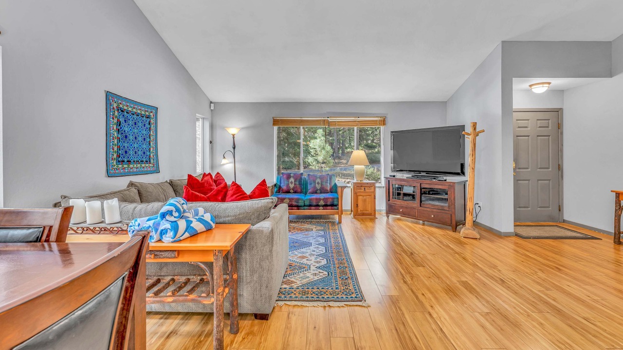 Photo of Livingroom in Ridgewood
