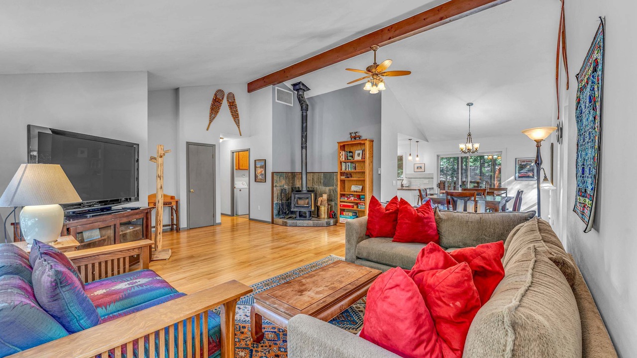 Photo of Livingroom in Ridgewood