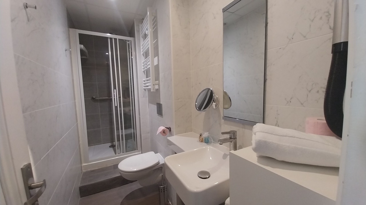 Photo of Bathroom in Bagneres-de-Luchon