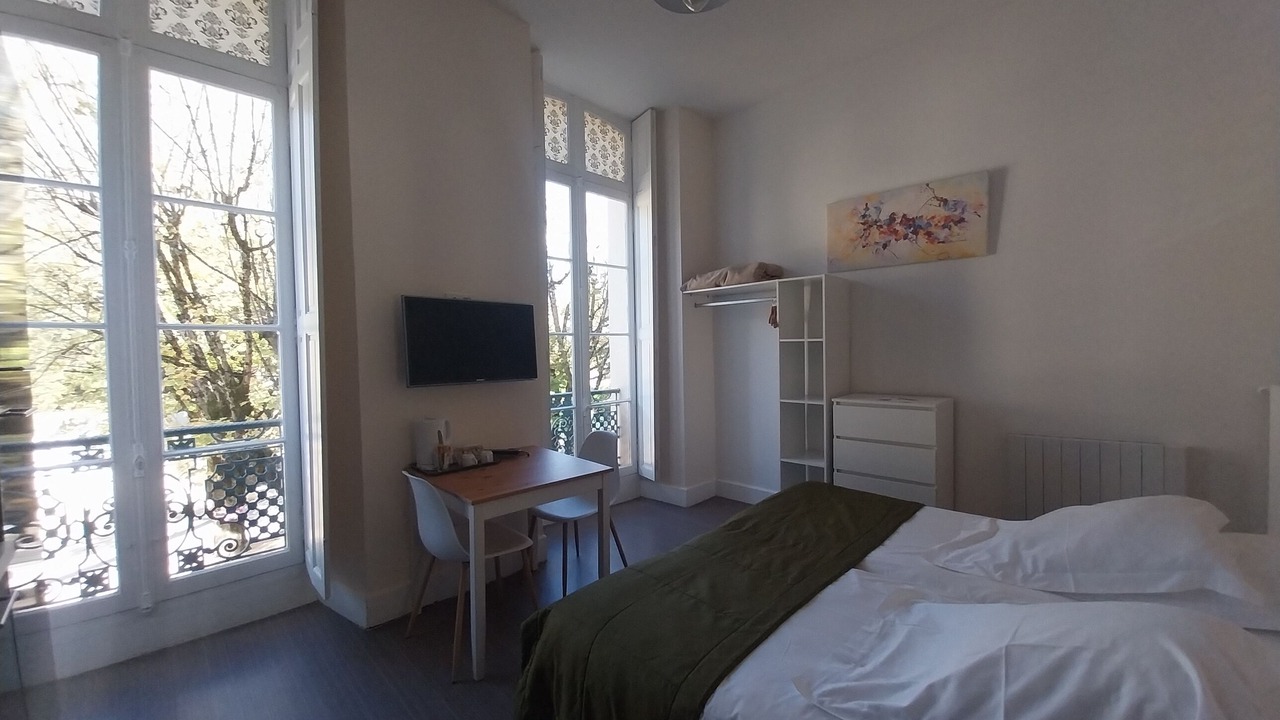 Photo of Bedroom in Bagneres-de-Luchon