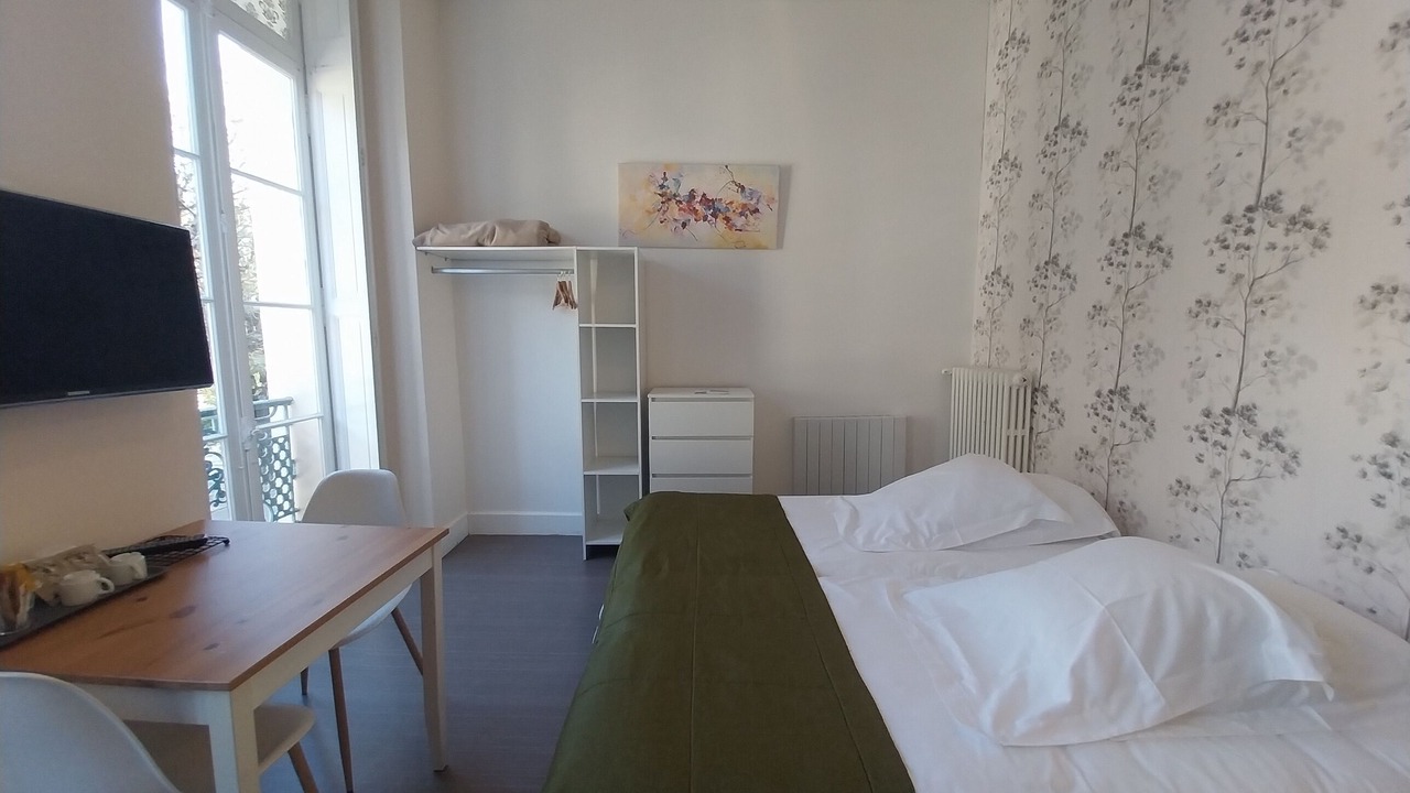 Photo of Bedroom in Bagneres-de-Luchon