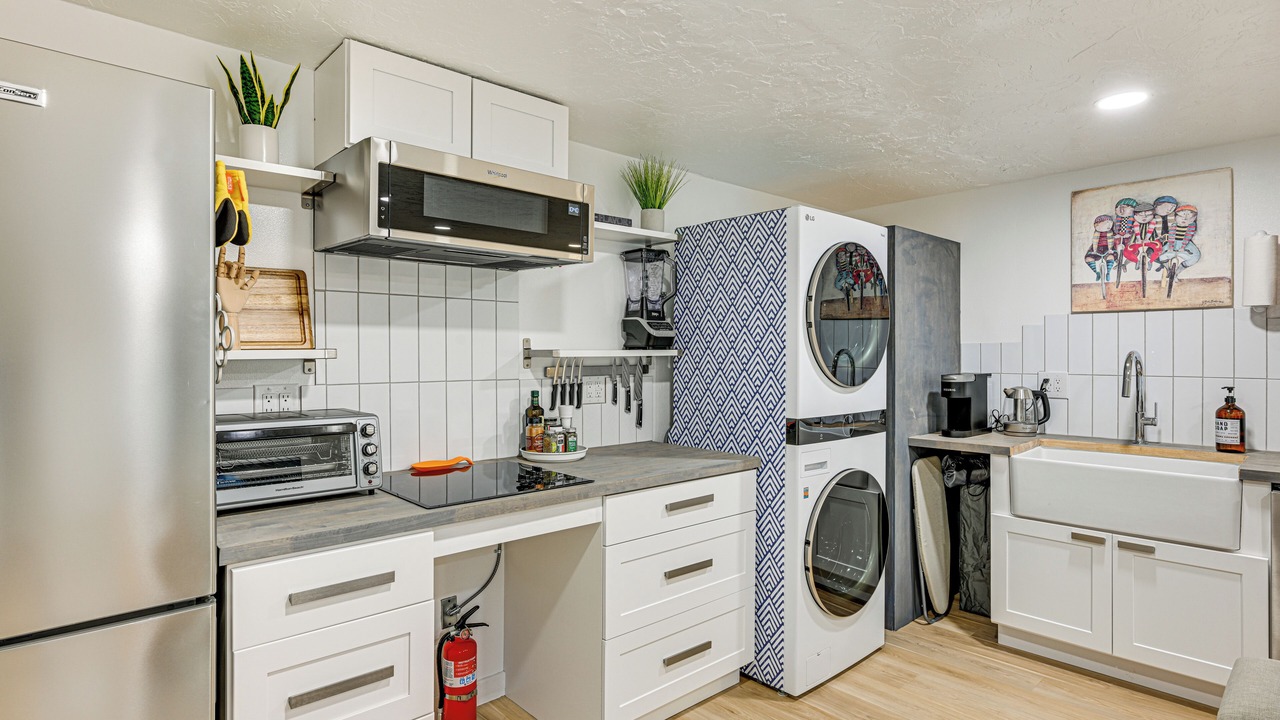 Photo of Others in East Olympia