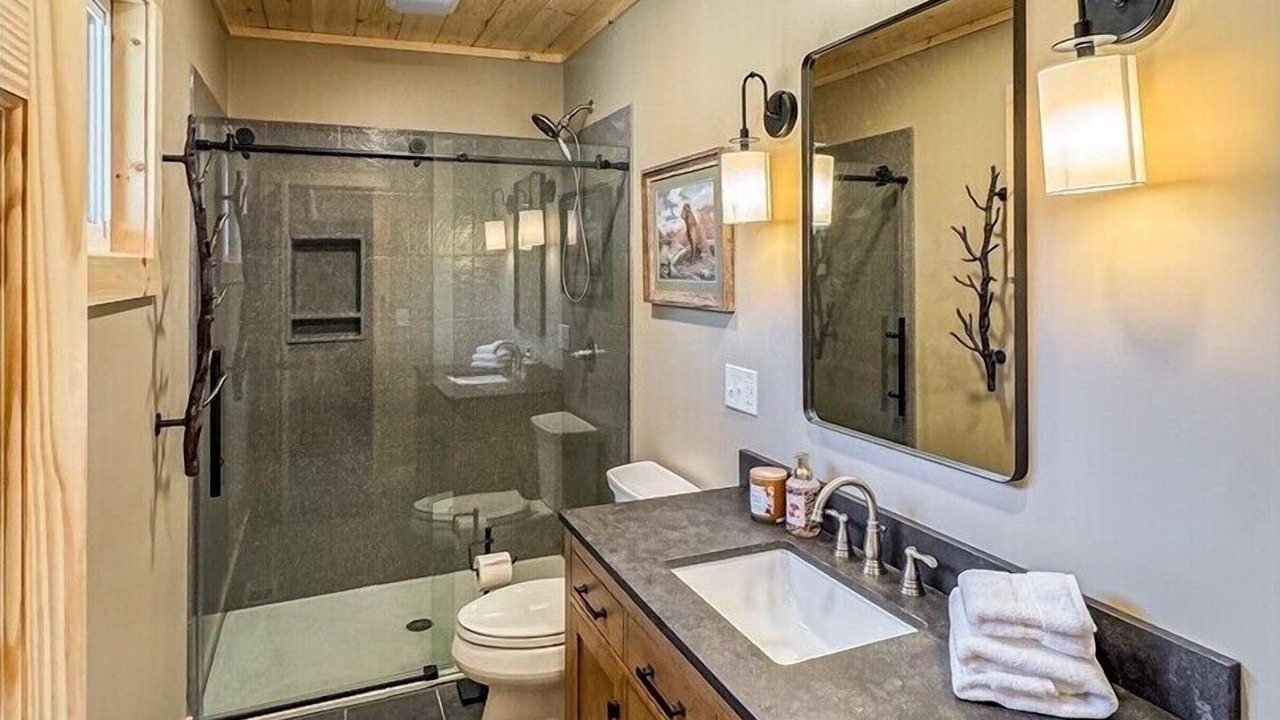 Photo of Bathroom in Inlet