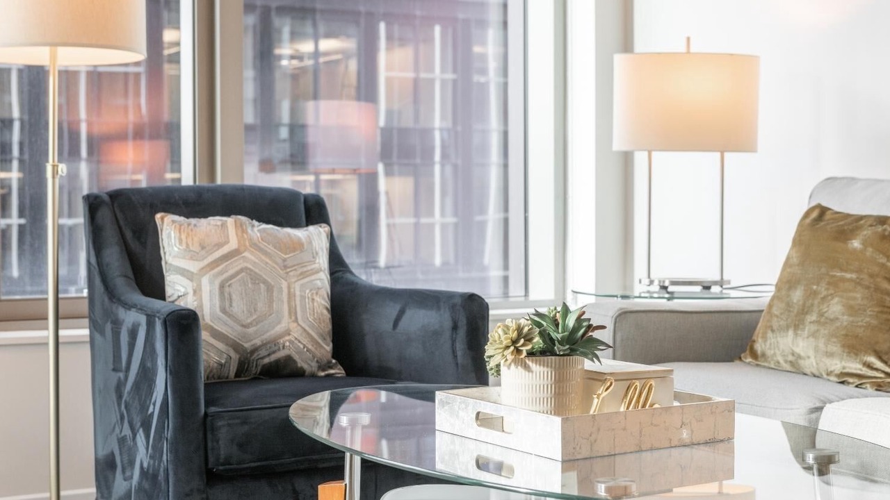 Photo of Livingroom in Seaport District