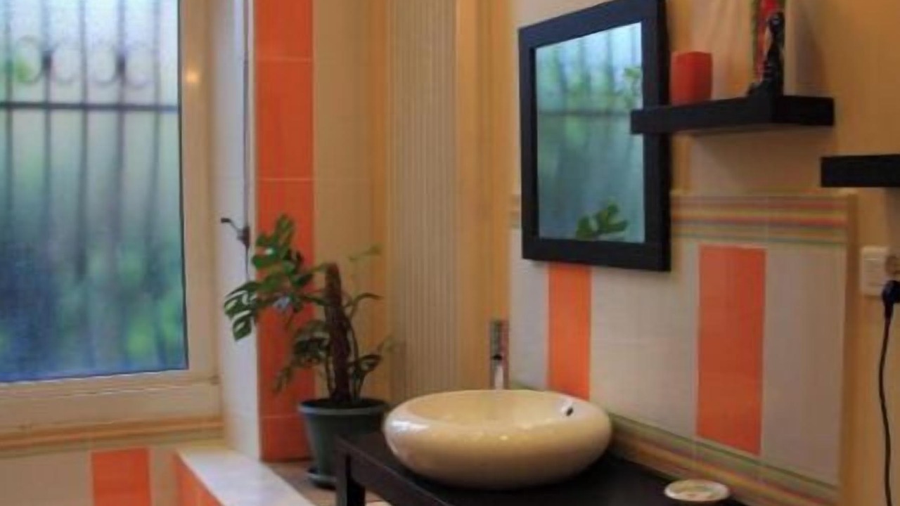 Photo of Bathroom in Montussan