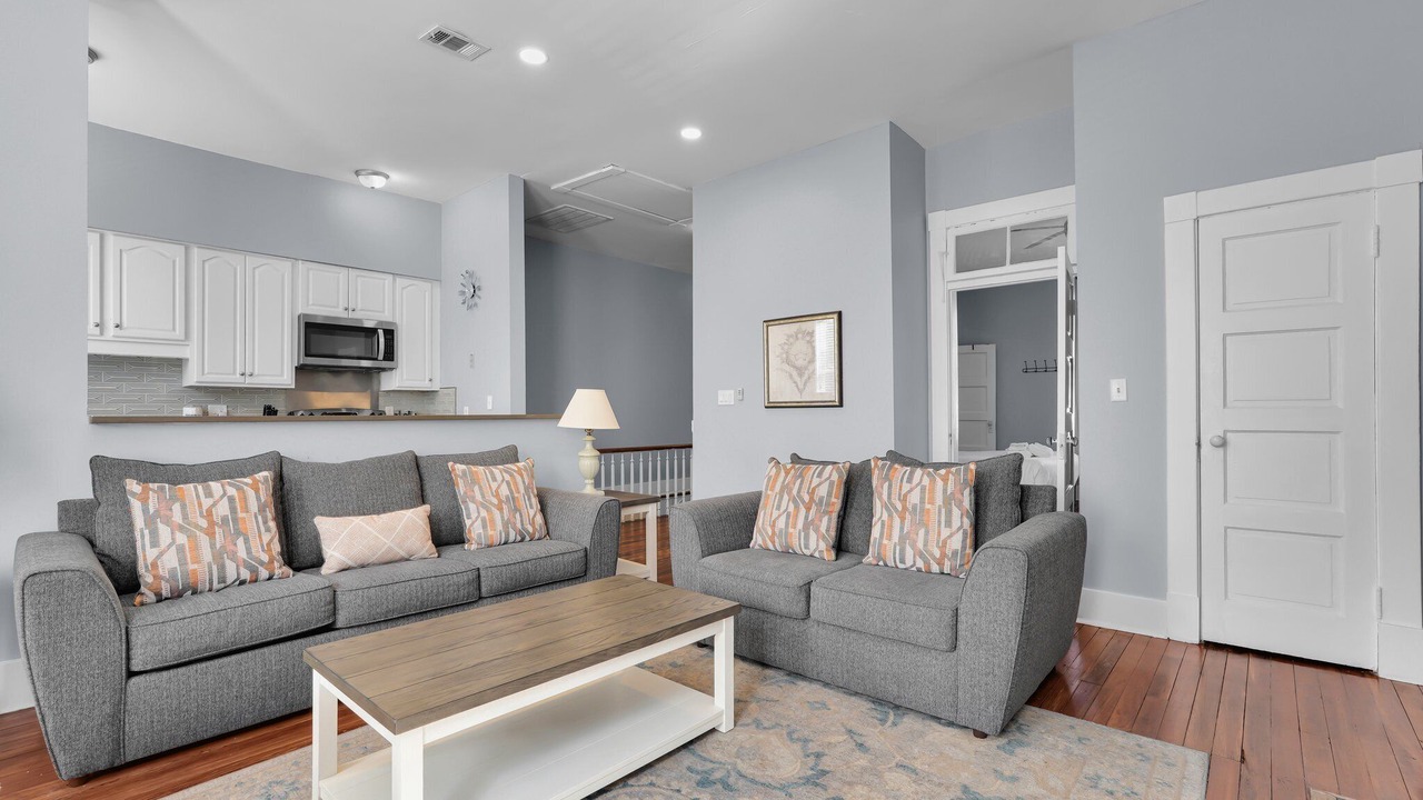 Photo of Livingroom in Dixon Park