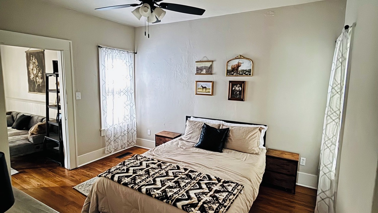 Photo of Bedroom in Cushing
