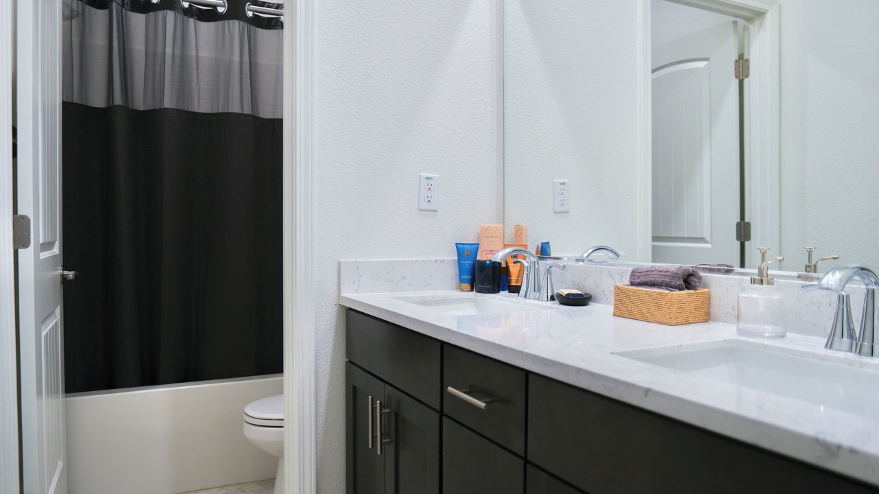 Photo of Bathroom in Antelope