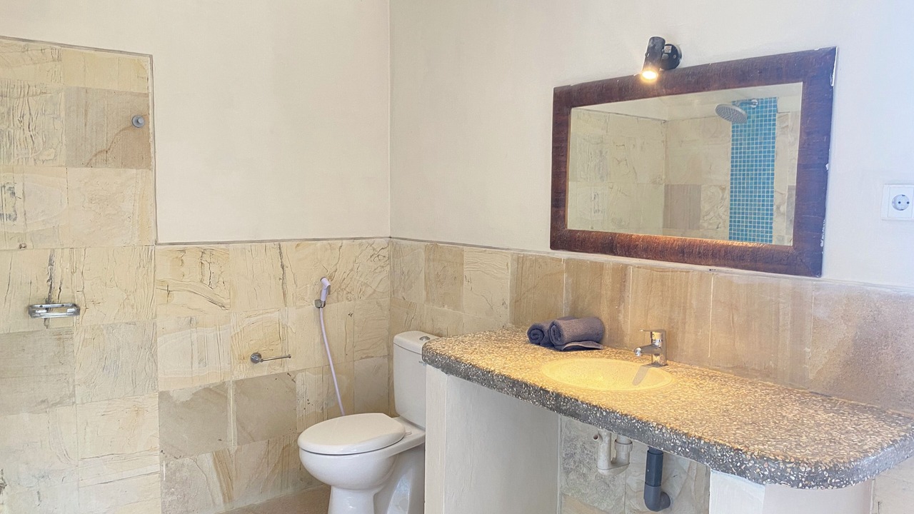 Photo of Bathroom in Jungut Batu