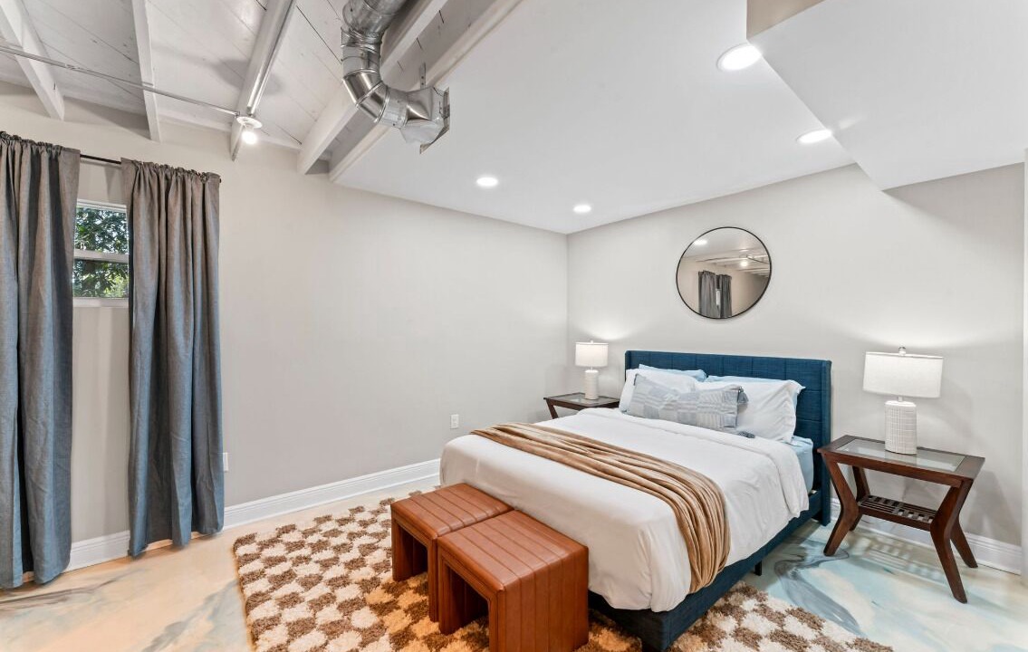 Photo of Bedroom in Murray Hill