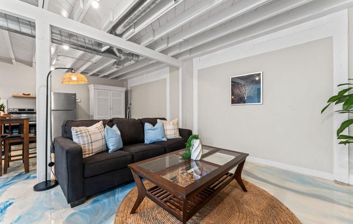 Photo of Livingroom in Murray Hill