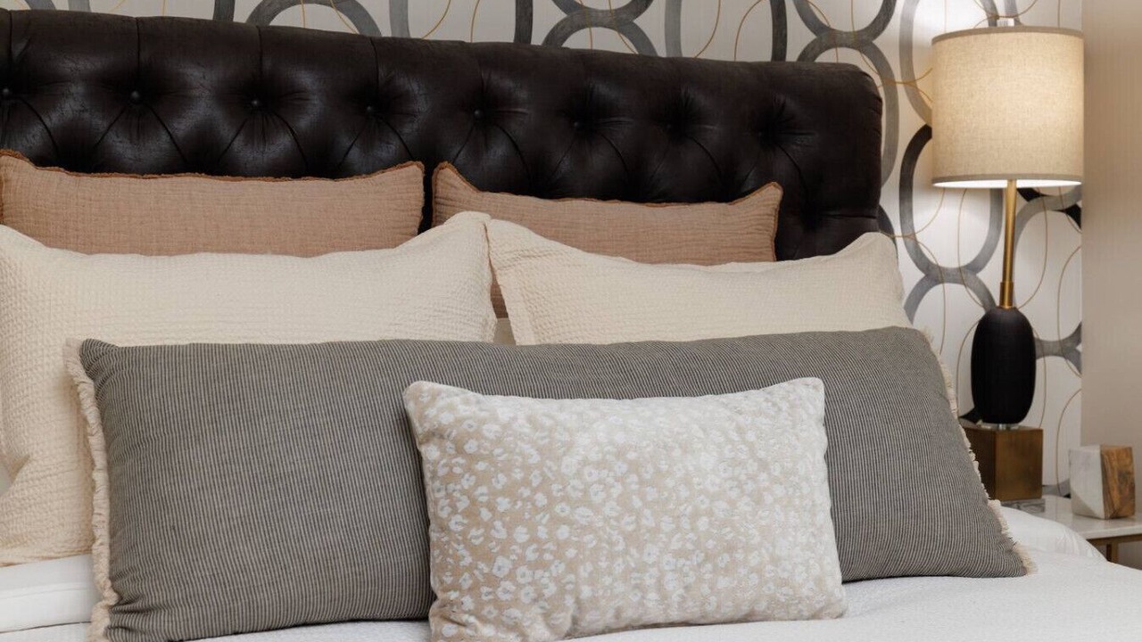 Photo of Bedroom in Normal