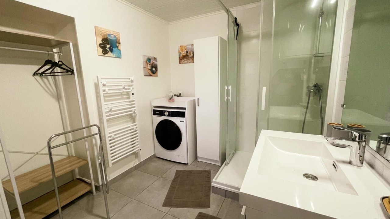 Photo of Bathroom in Montbazon
