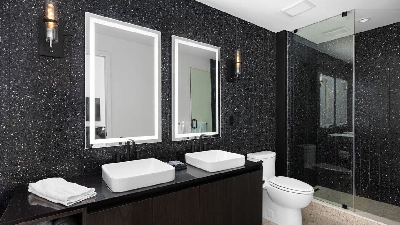 Photo of Bathroom in Rainey Street Historic District
