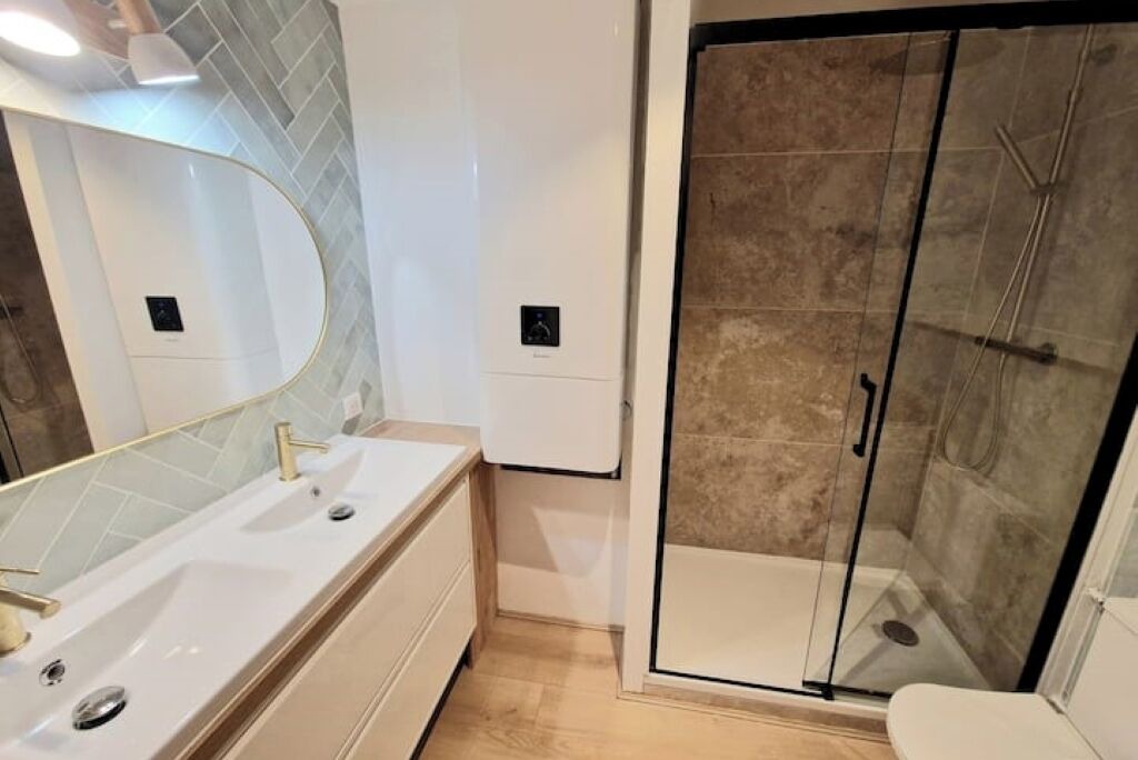 Photo of Bathroom in Lemasson