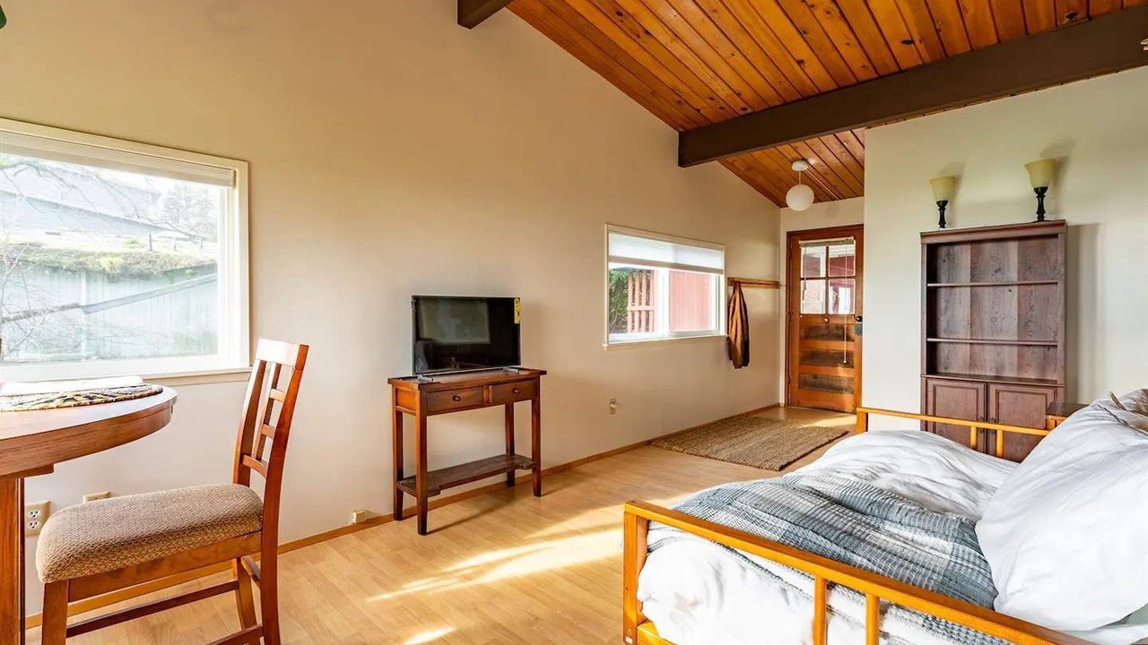 Photo of Others in Kingston