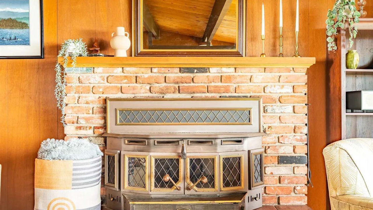 Photo of Livingroom in Kingston