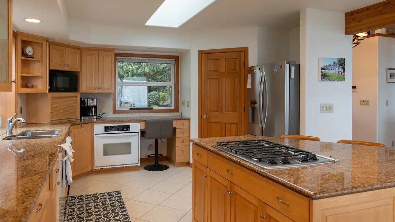 Photo of Others in Kingston