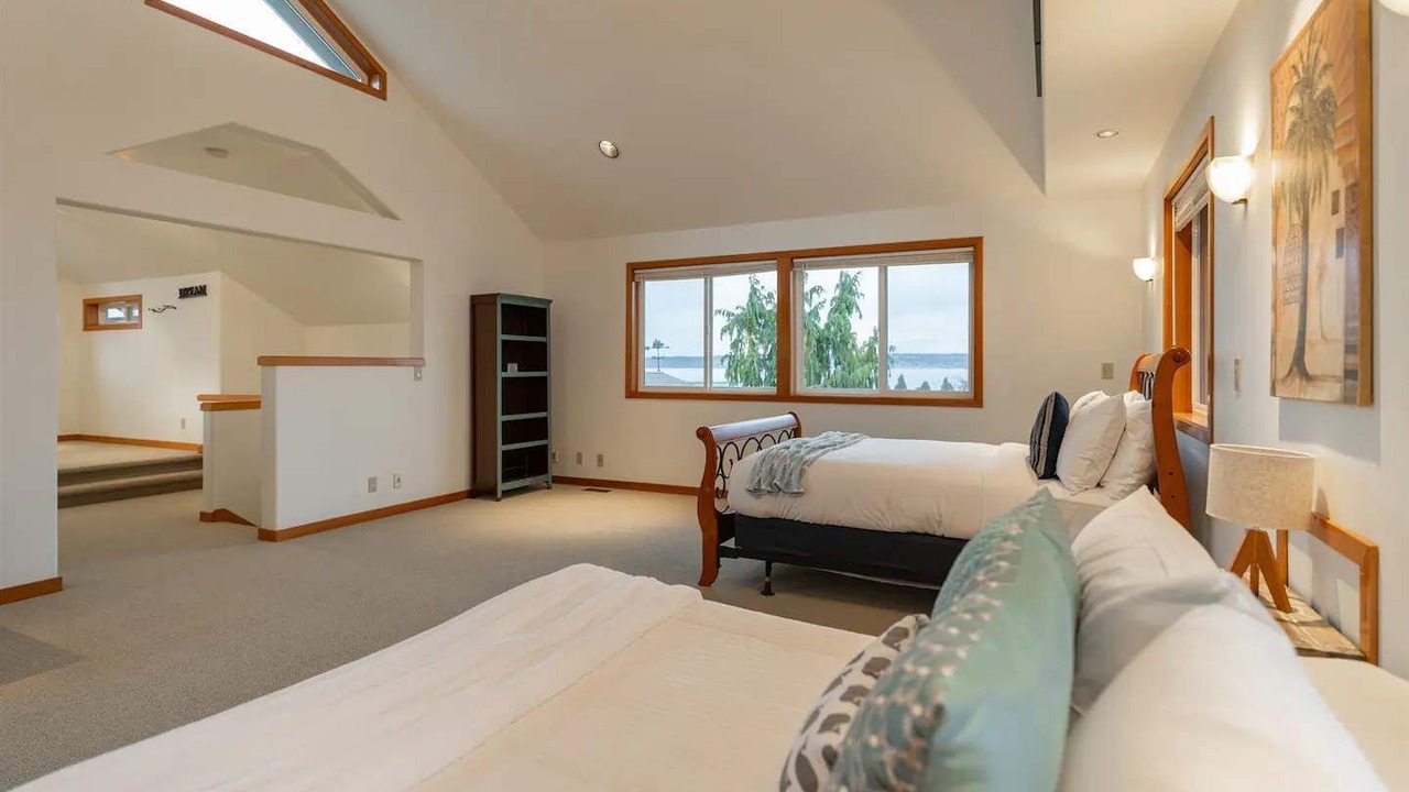 Photo of Others in Kingston