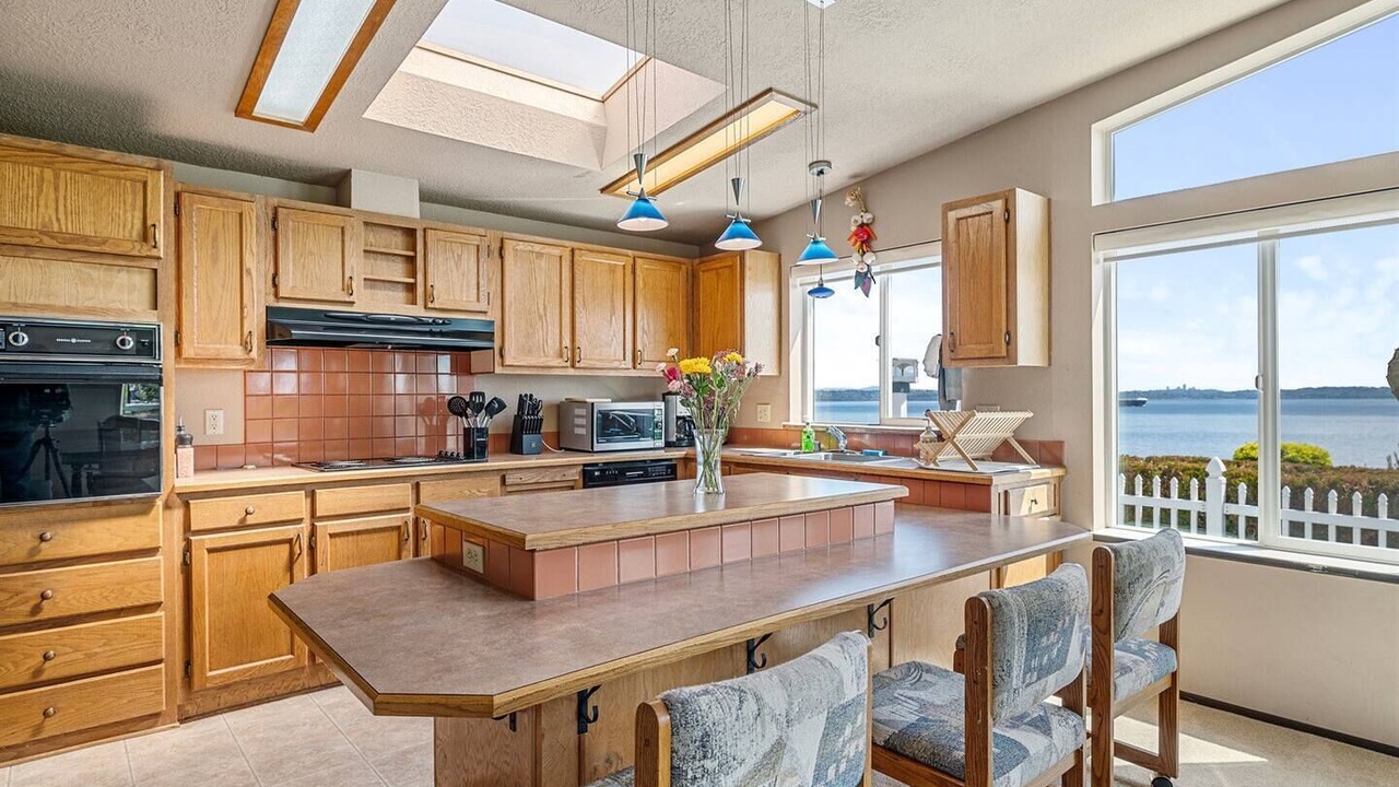 Photo of Others in Kingston