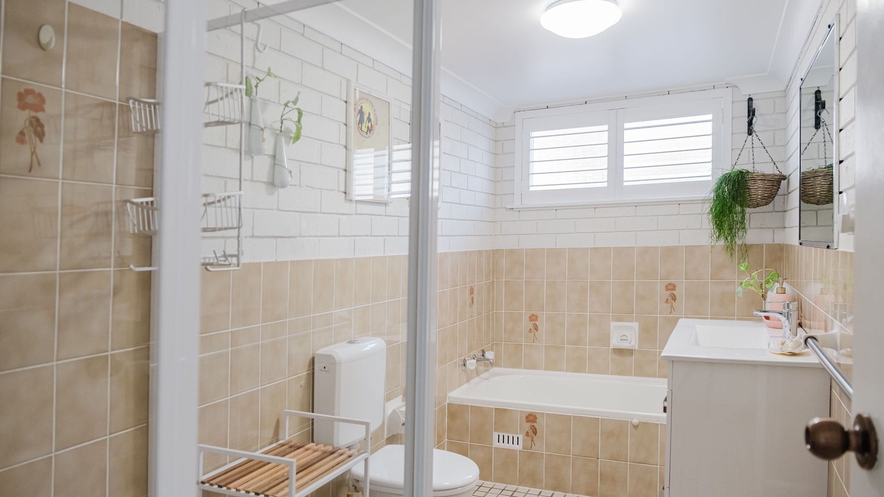Photo of Bathroom in Mollymook Beach
