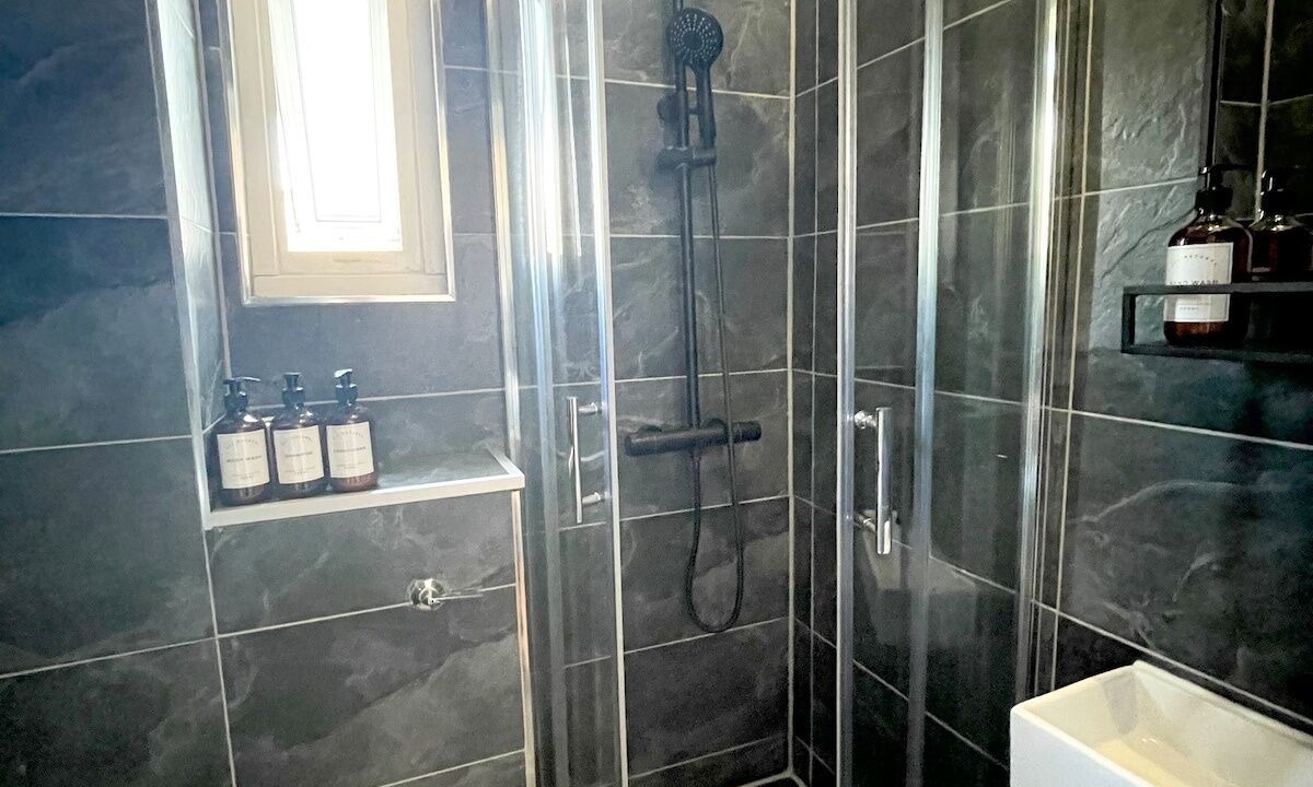 Photo of Bathroom in Euston