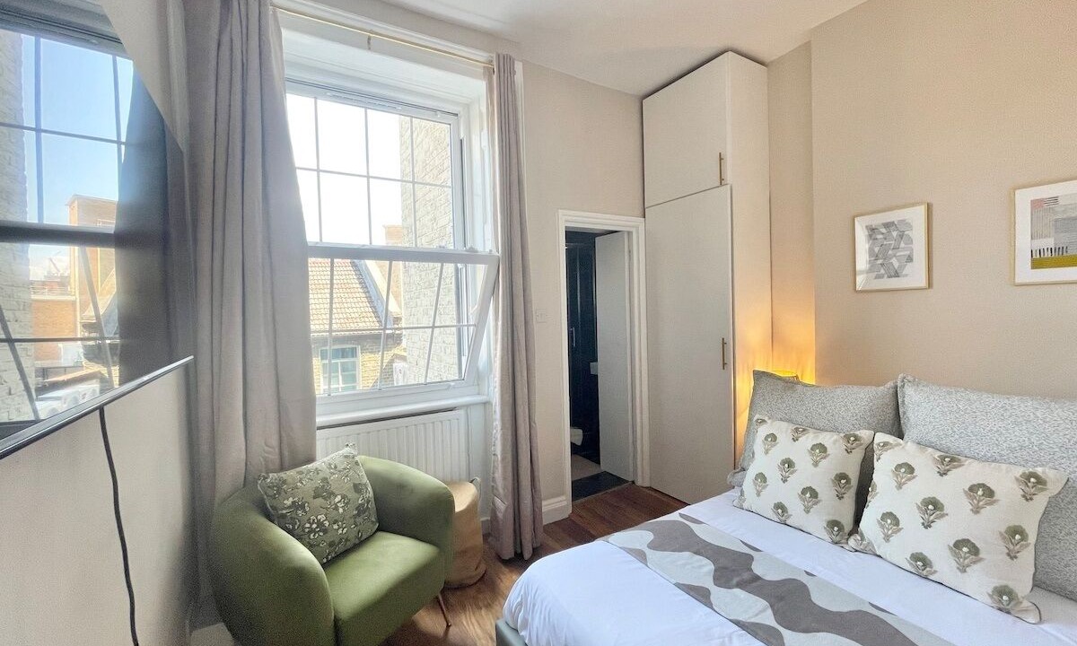 Photo of Bedroom in Euston
