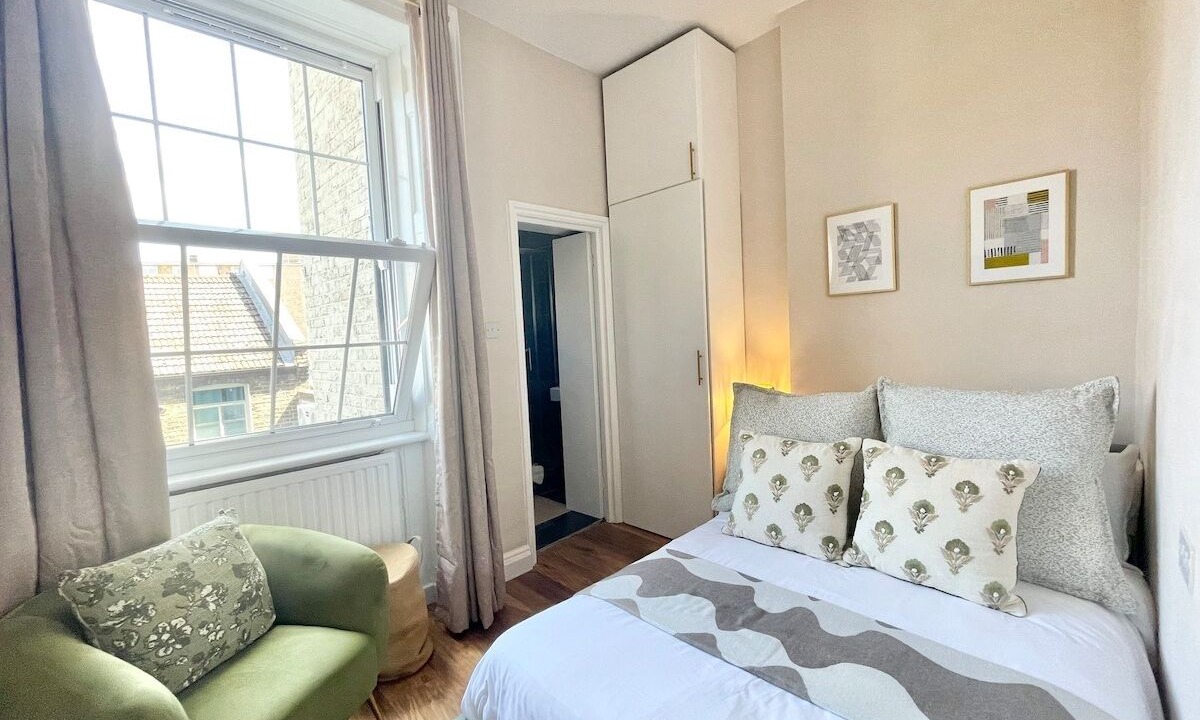 Photo of Bedroom in Euston