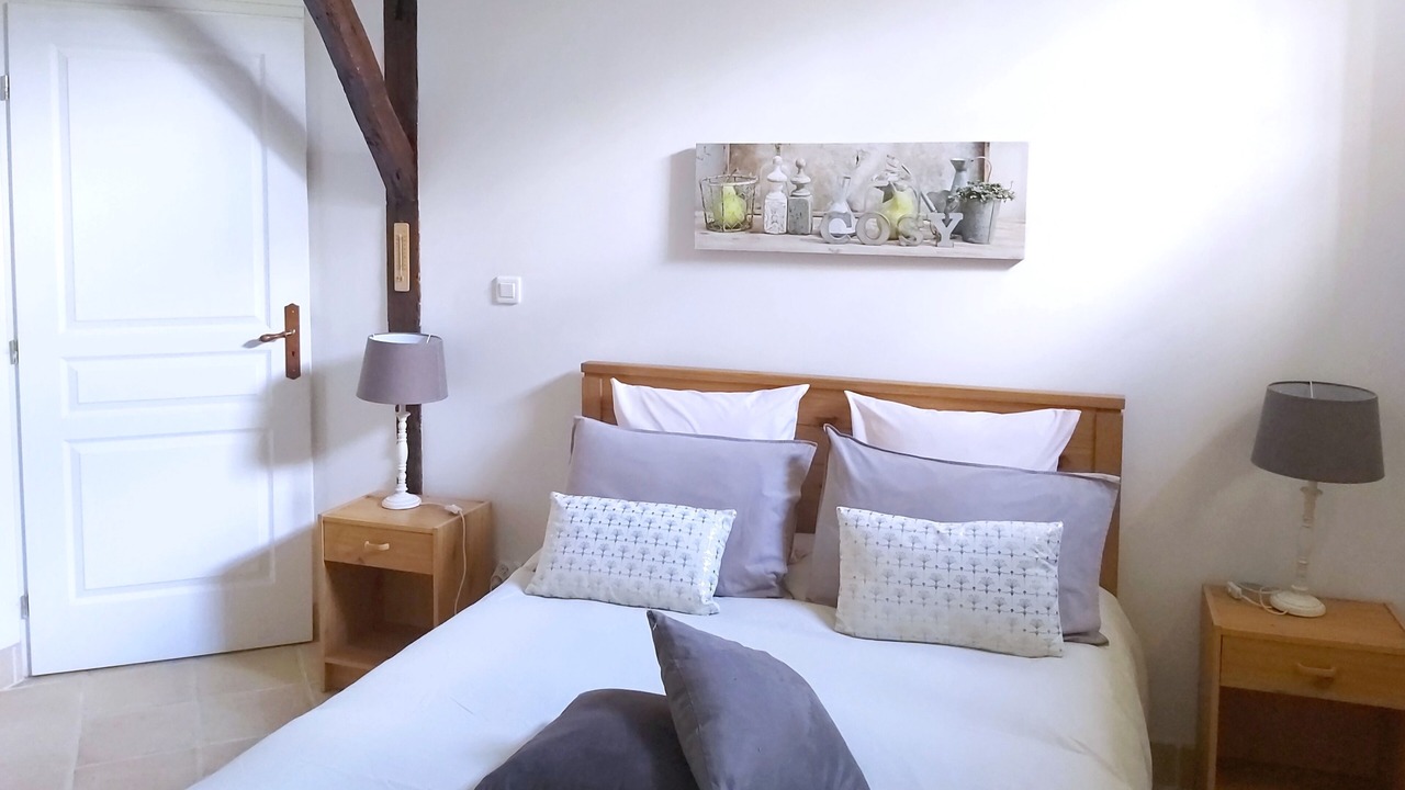 Photo of Bedroom in Calmont