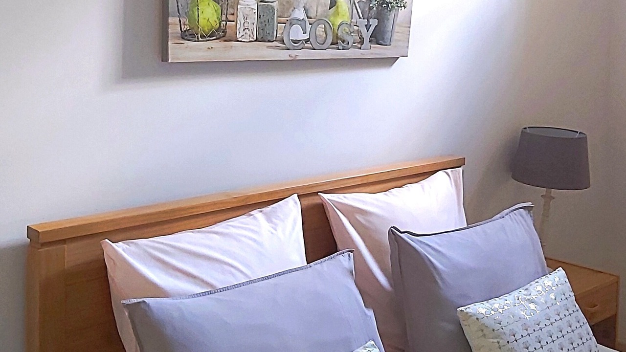 Photo of Bedroom in Calmont