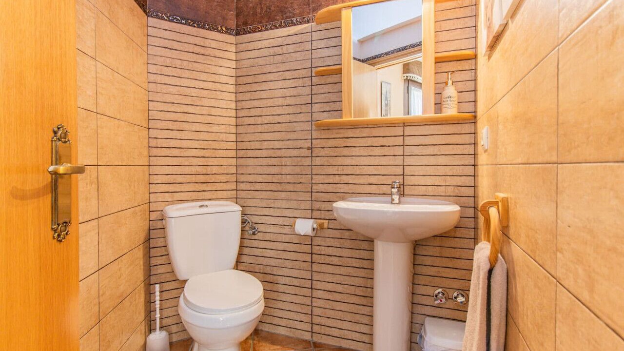 Photo of Bathroom in Senegue