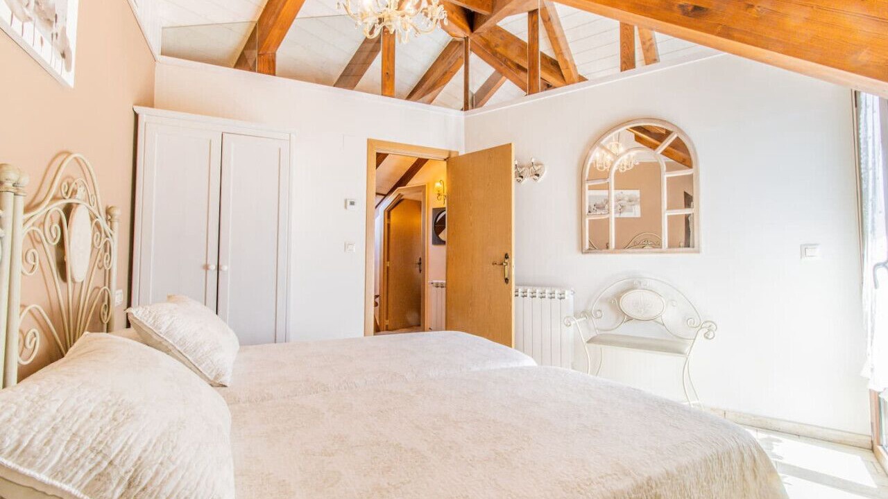 Photo of Bedroom in Senegue