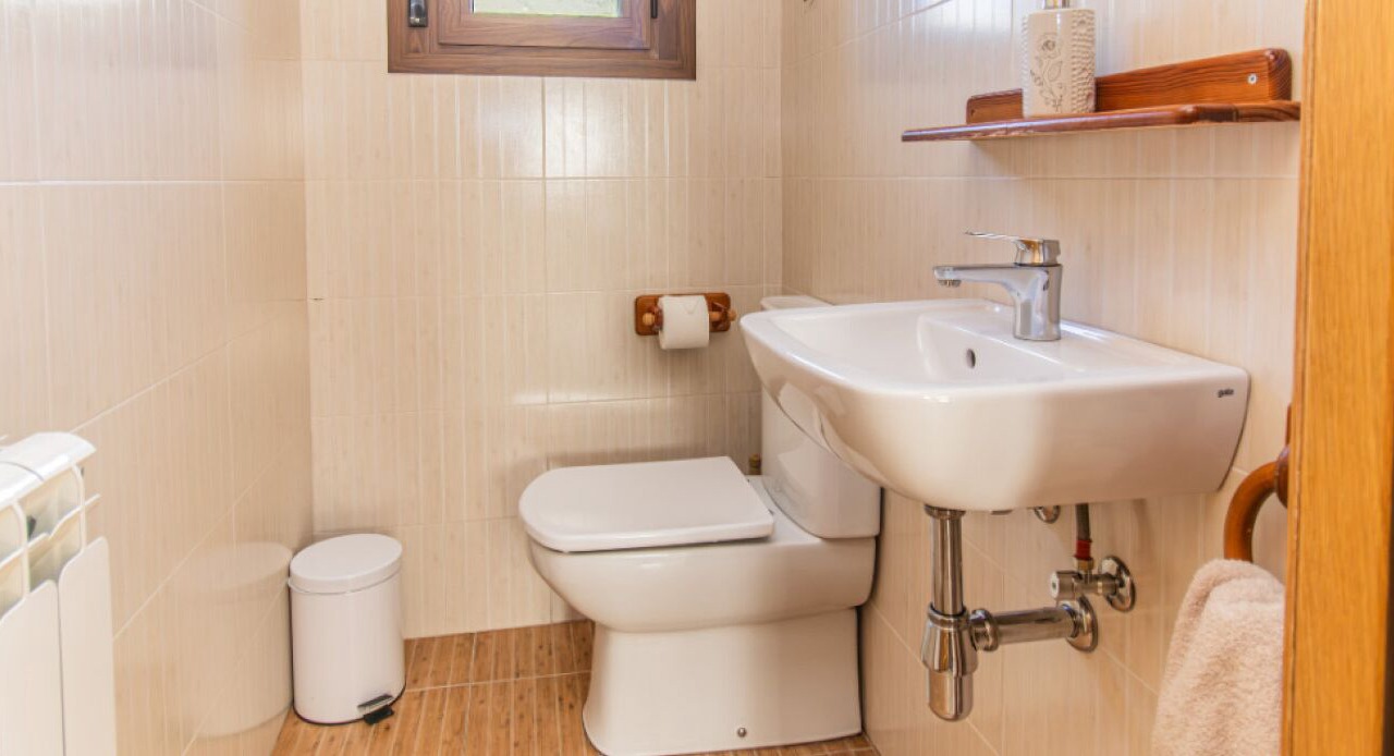Photo of Bathroom in Senegue