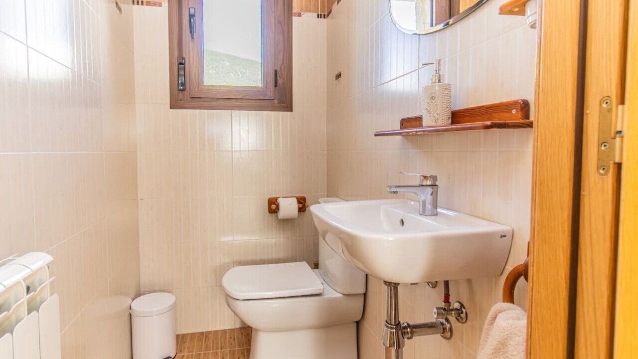 Photo of Bathroom in Senegue