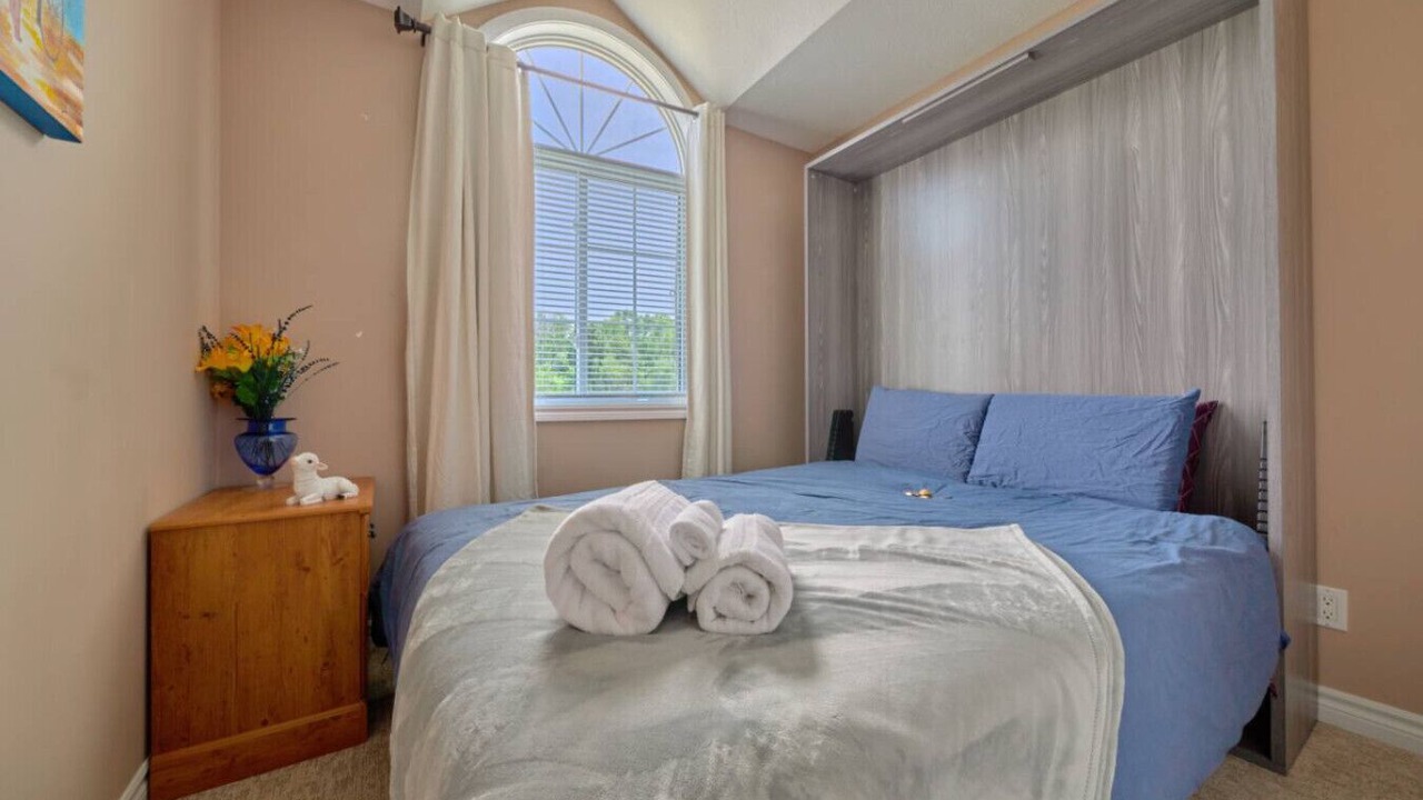 Photo of Bedroom in Meaford